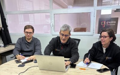 La Fuerza del Equipo en Gusto Garantizado: Soluciones a Medida para tu Negocio 🤝